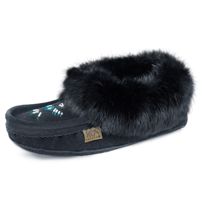 Women’s suede moccasins with fur trim, beaded and crepe black sole